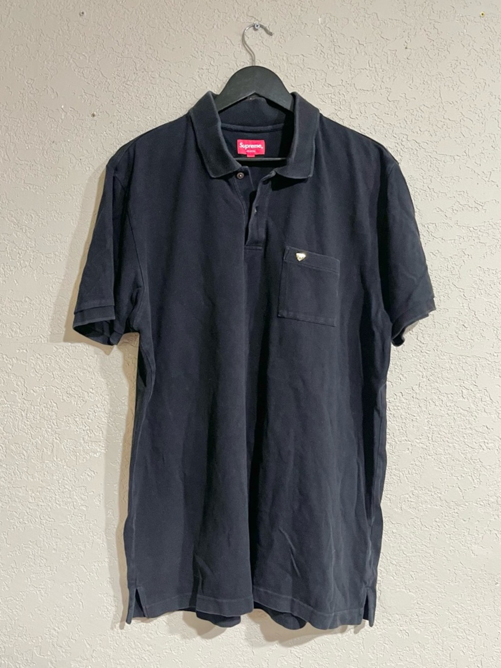 Supreme | Men’s Black Polo Size: XL